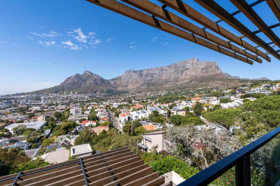 4 Bedroom Property for Sale in Tamboerskloof Western Cape